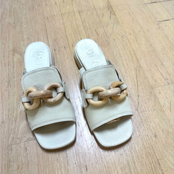 Pedro Garcia Enna Wood Chain Sandal - Picture 2 of 4